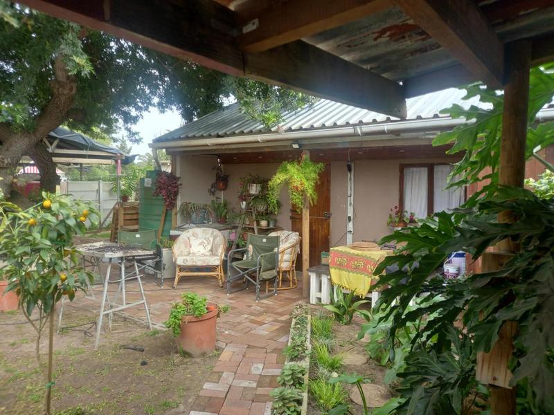 8 Bedroom Property for Sale in Joostenbergvlakte Western Cape